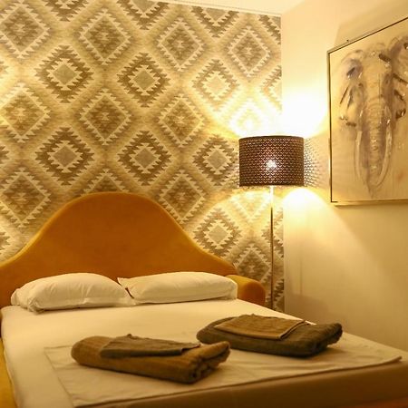 Colonial Touch Apartament Брашов Екстер'єр фото